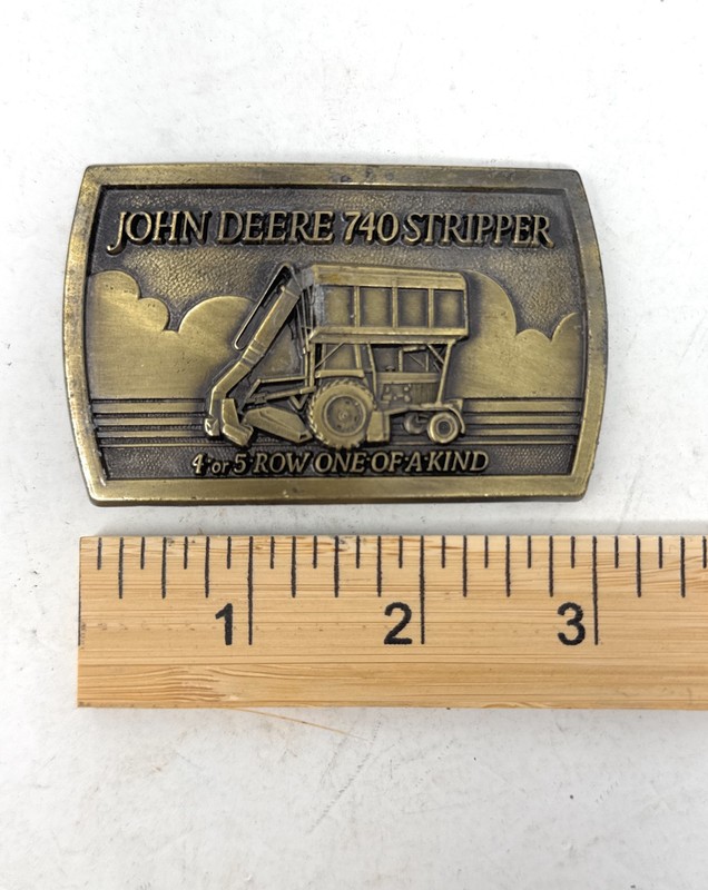 Metal belt buckle john deere 740 stripper 4 or 5 row cotton picker