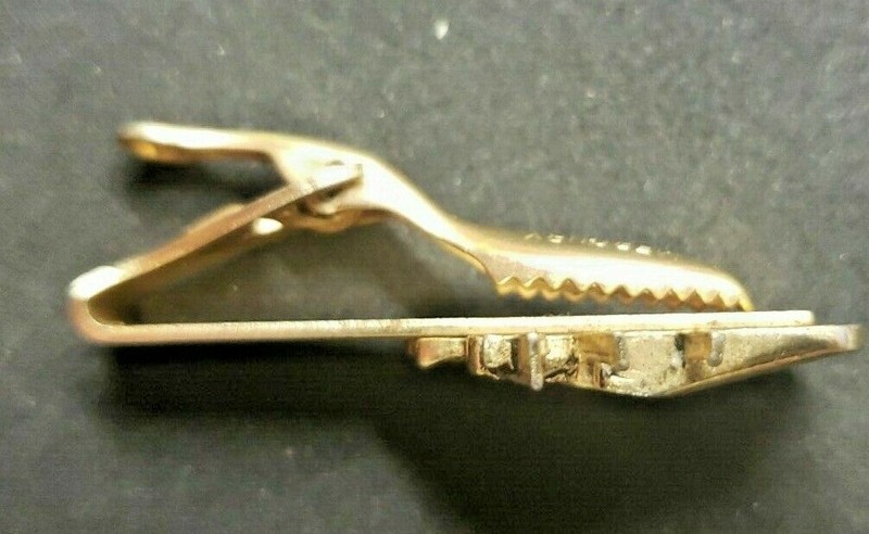Vintage Gold Tone Mercury Industries Steam Roller Tie Clip gallery