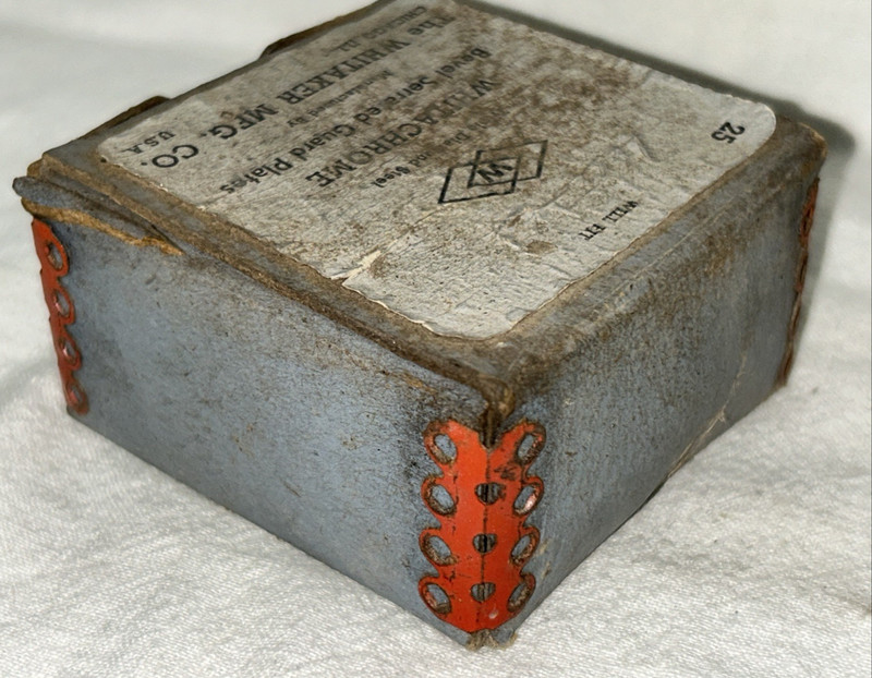 Vintage WHITAKER MFG. CO. Bevel Serrated WHITACHROME Guard Plates NEW Open box gallery