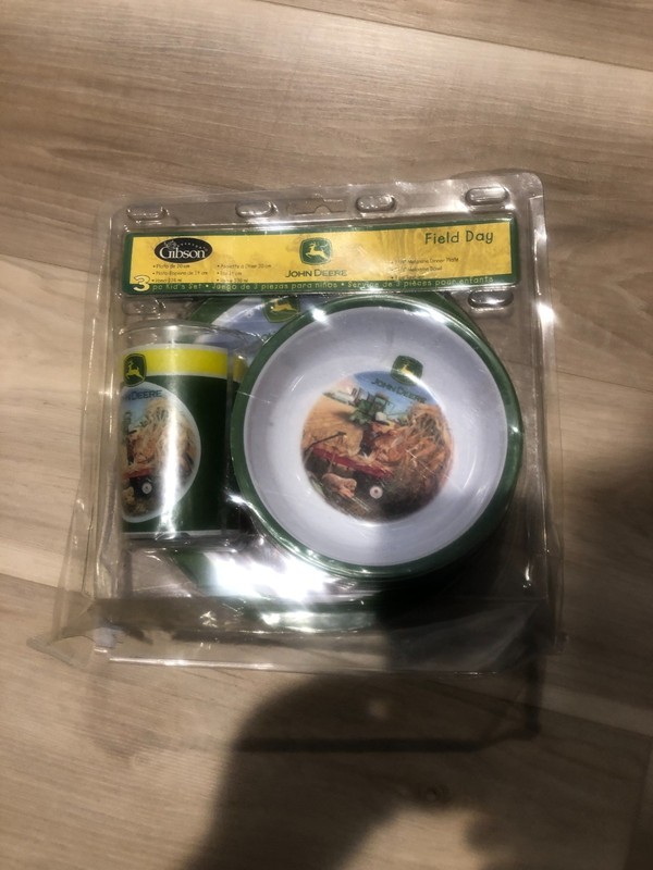 Gibson Melamine John Deere Plate Bowl Cup Set – Childs Dish Set new