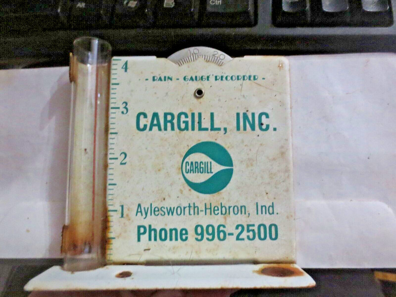 Vintage metal Rain Gauge Cargill Inc Aylesworth-Hebron IN 4″ with tube