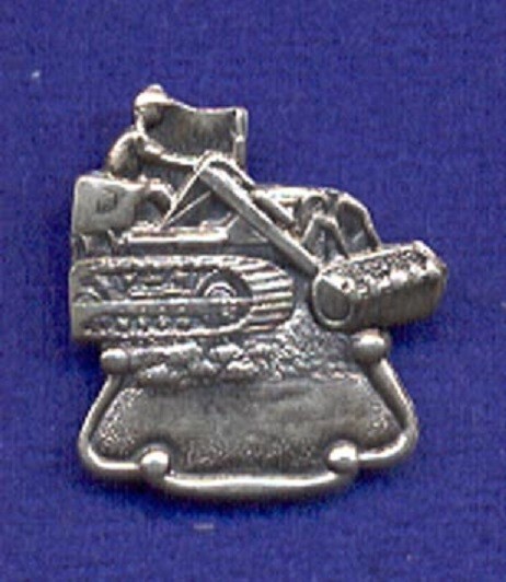 Vintage Bulldozer in 3D Relief Caterpillar Style Builder Machine Lapel Stick Pin