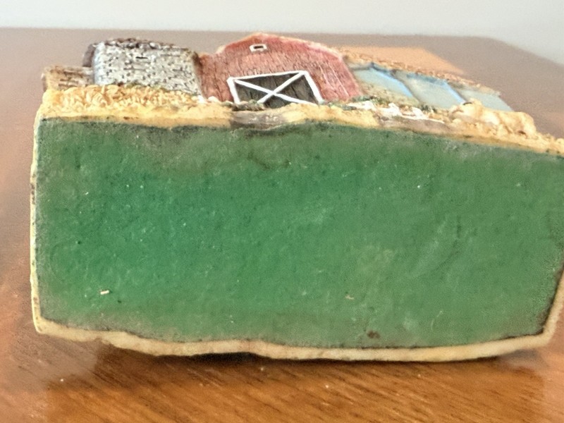 Vintage John Deere Barn Farm Scene Tractor Pig Chicken Silo Resin Figurine gallery