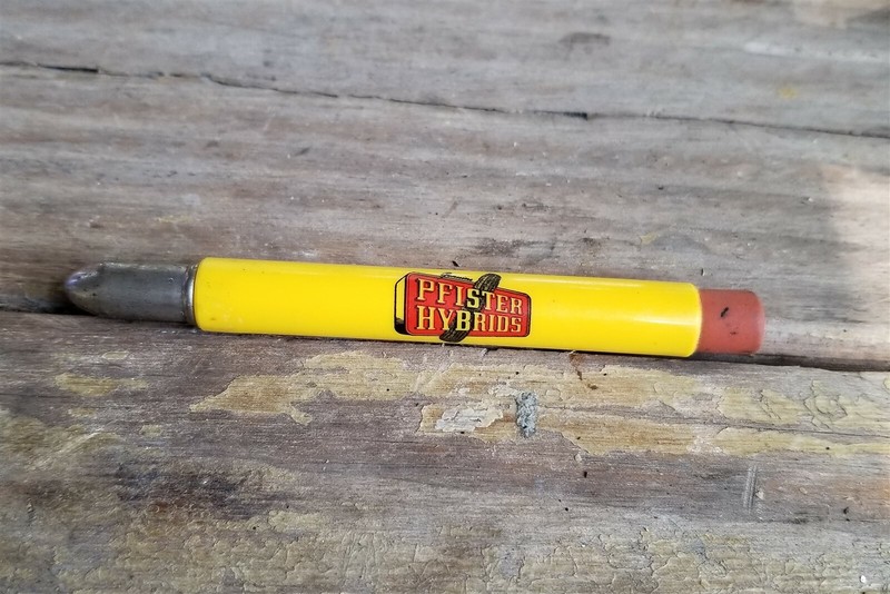 VINTAGE PFISTER HYBRID SEEDS BULLET PENCIL PONTIAC AND ROBERTS ILL TURNER & ROCK