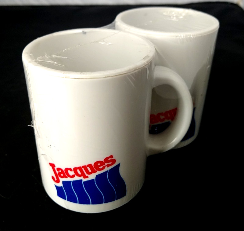 Jacques Seed Corn Mugs Cups Plastic Melmac Red Blue Logo 1970s NOS Set of 2