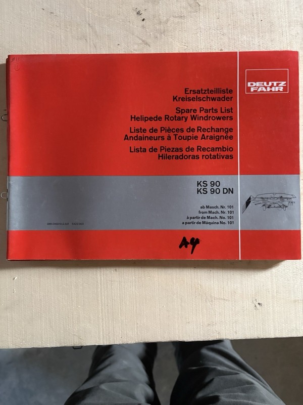 Deutz-Fahr Rotary Windrower Parts Book KS90 KS90DN