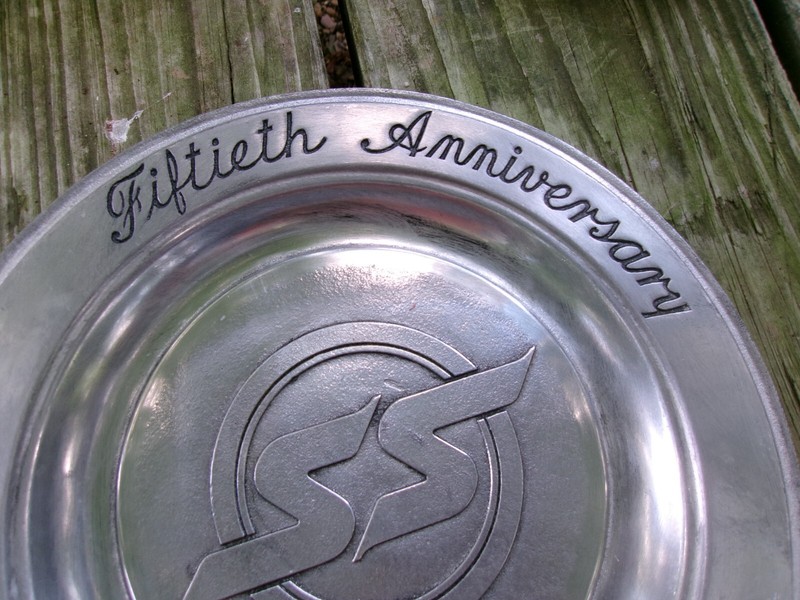 1973 WILTON 11"wide Pewter SOUTHERN STATES Fiftieth Anniversary Plate gallery