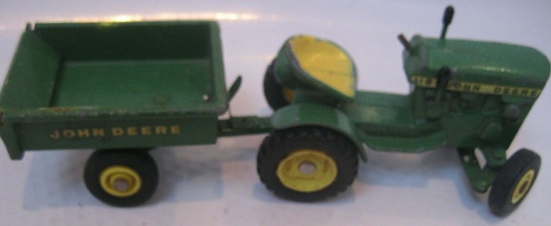Rare VTG 1960’s John Deere toy farm tractor & wagon Collectible 2 pc set 7x2x2″