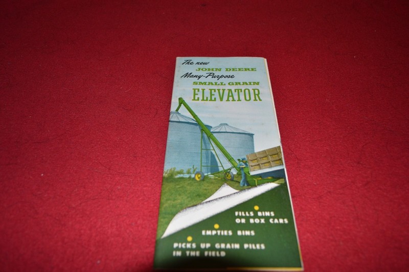 John Deere Small Grain Elevator For 1950 Dealer’s Brochure DCPA5