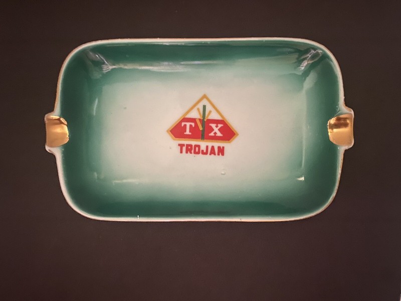 Vintage Trojan Hybrids Seed Corn Advertising Ashtray Tray Northern Bred Green