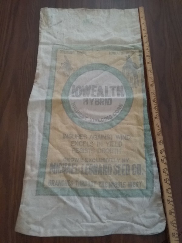 RARE Vintage IOWEALTH Hybrid Sioux City Advertising Cloth Corn Seed Sack