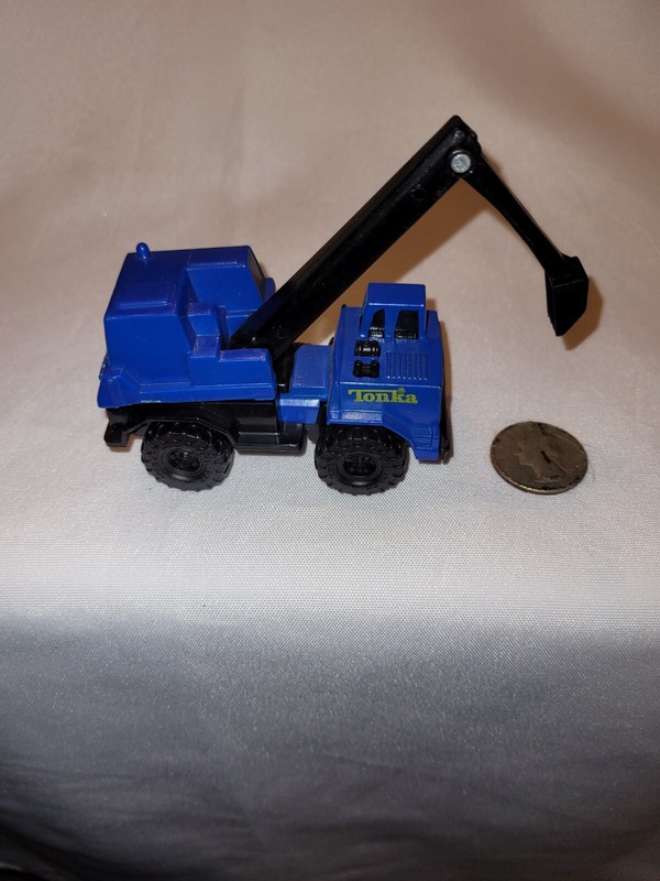 John Deere Lot of 2Plastic And Diecast Toy Play Farm Vehicles Green gallery