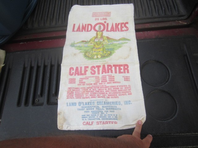 VINTAGE LAND O LAKES CALF STARTER FEED SEED SACK BAG INDIAN MAIDEN CLOTH 25 PDS