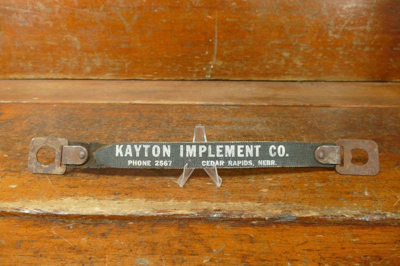 Vintage Kayton Implement Company Cedar Rapids Iowa Battery Handle Advertising