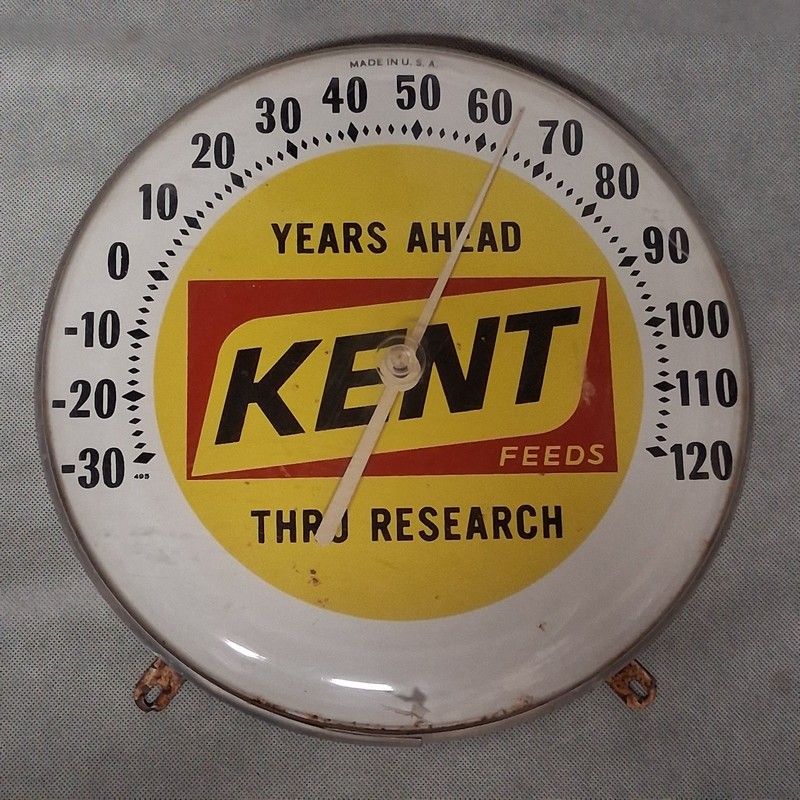 Vintage Kent Feeds Advertising Thermoter 12″ Round Years Ahead Thru Research