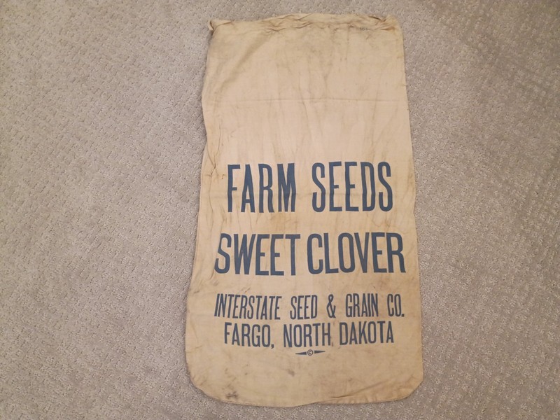 —Vtg Sweet Clover Farm Seeds cotton sack bag Interstate Seed & Grain Fargo ND