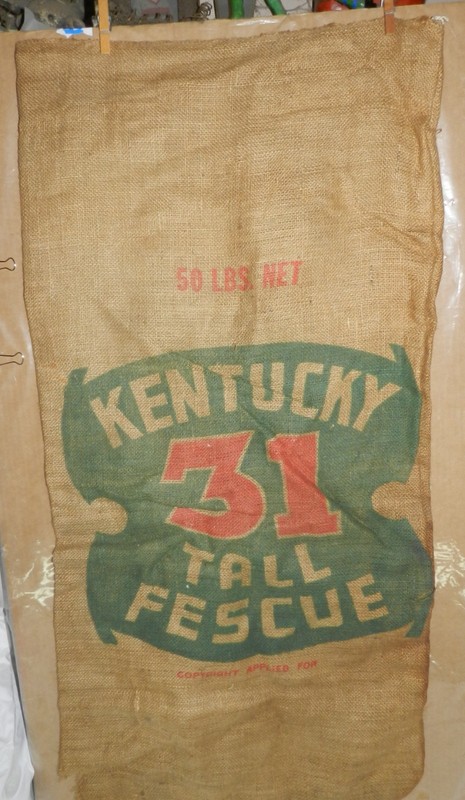 Vintage Burlap seed Sack – 50 lbs Kentucky 31 Tall Fescue – 20″ X 40″