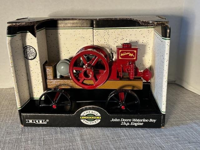 1991 ERTL John Deere Waterloo Boy 2 hp Engine Die Cast #5645 1/8 Scale (NRFB)