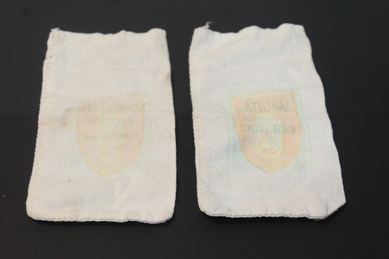 2 National Hybrid Sweet Corn cloth sack bag 9″x5″ vintage logo faded
