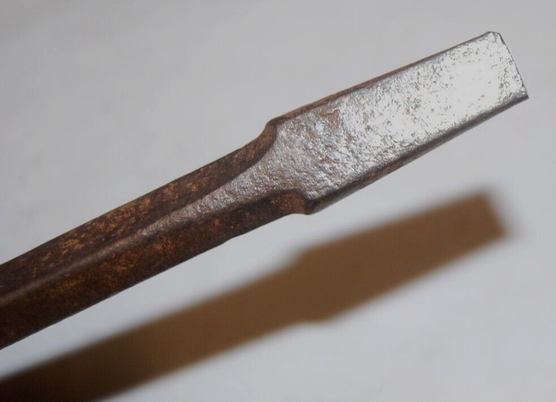 Scarce Vintage (Fordson) style Tractor Screwdriver early gallery