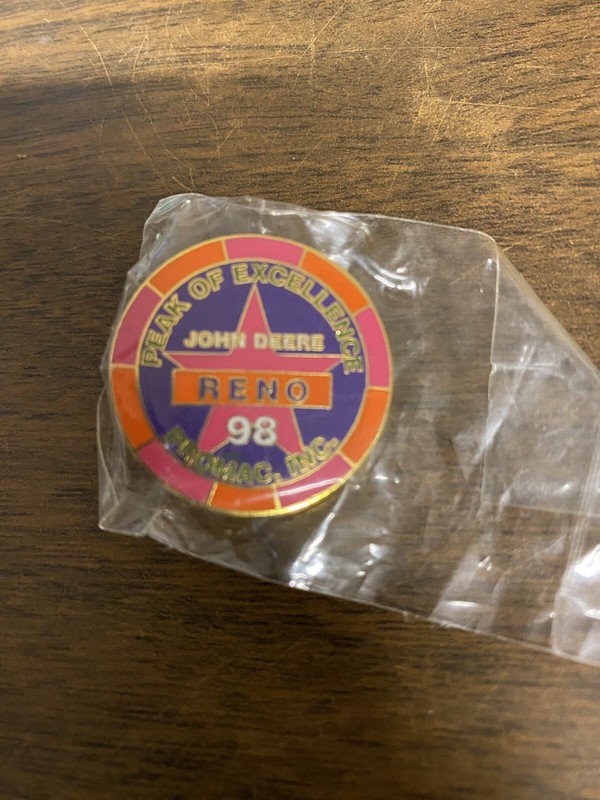 John Deere Reno 1998 Expo Peak of Excellence Promac Inc. Lapel Hat Pin