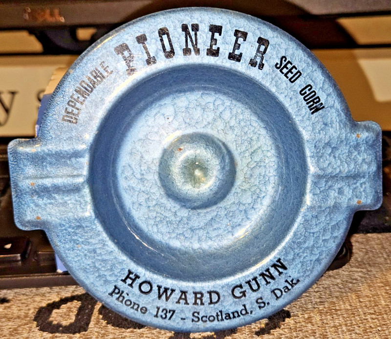 Vintage AshTray PIONEER Seed CORN Howard Gunn Scotland SD Metallic Blue