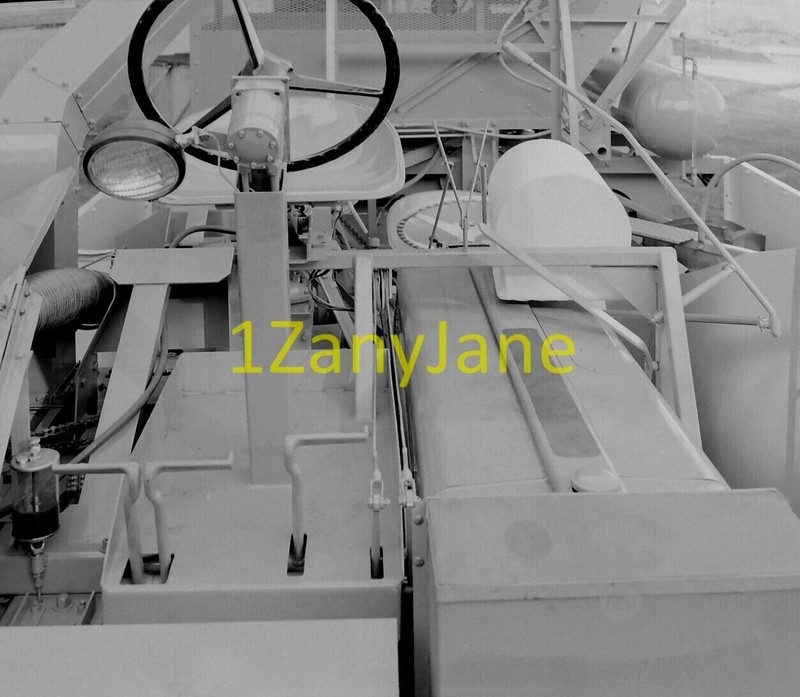 AC402 Allis Chalmers FARMING MEDIA ARCHIVES 4×5 Negative Farm Progress Show