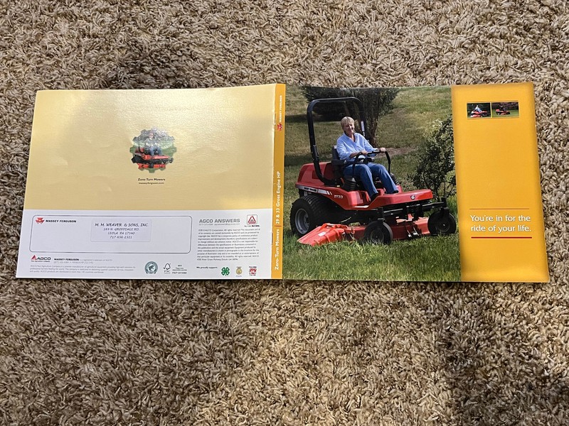 MASSEY FERGUSON BROCHURE ZERO-TURN MOWERS 29 & 33 GROSS ENGINE HORSEPOWER