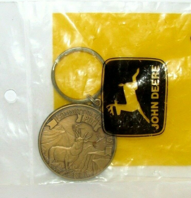 *John Deere Parts PDC Milan IL 1995 EXPO St Louis Buck Deer Stag Brass Key Chain