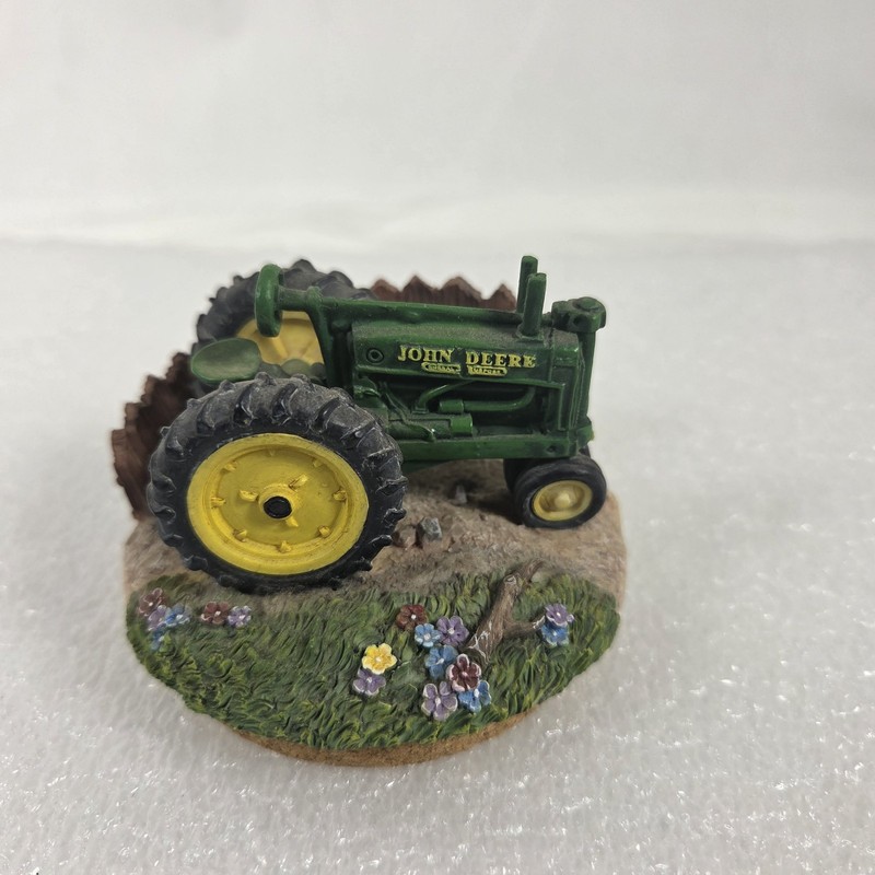 John Deere Tractor Figurine Resin Statue Farm Country