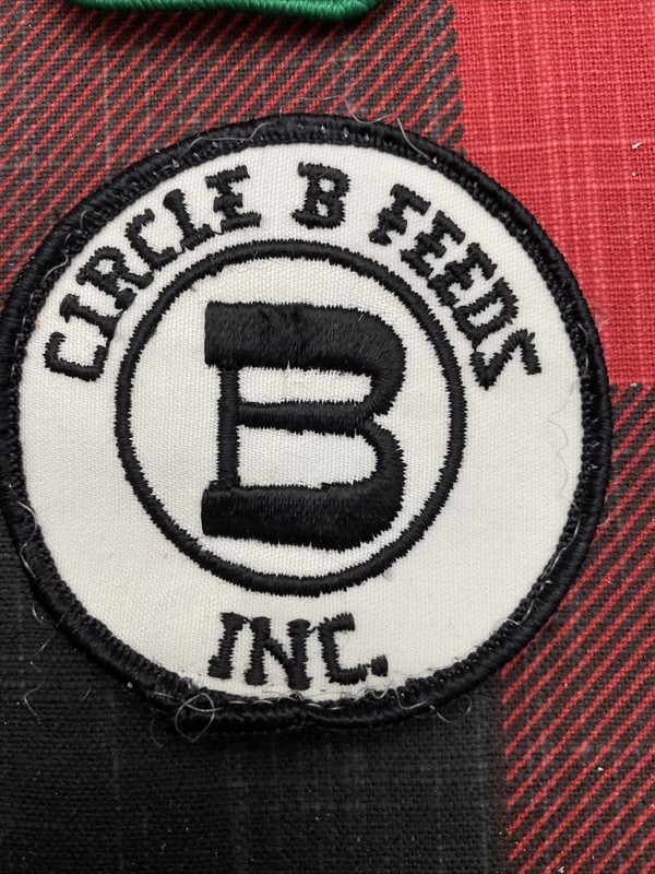 Lot of 3 Pioneer Feeds Producers Hybrid & Circle B Feeds Embroidered Patch Hat gallery