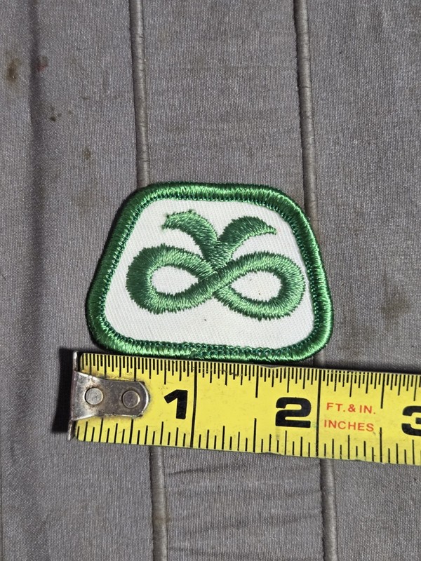 Vintage Pioneer Seeds Logo Patch Cloth Agriculture Farming Jacket or Hat Corn gallery