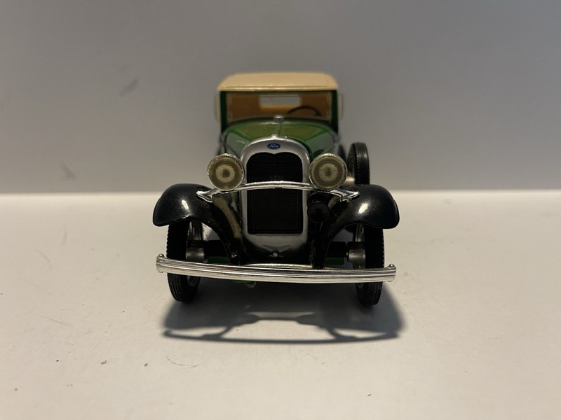 1920 John Deere 1930 Ford Model A 1/25 Scale. gallery