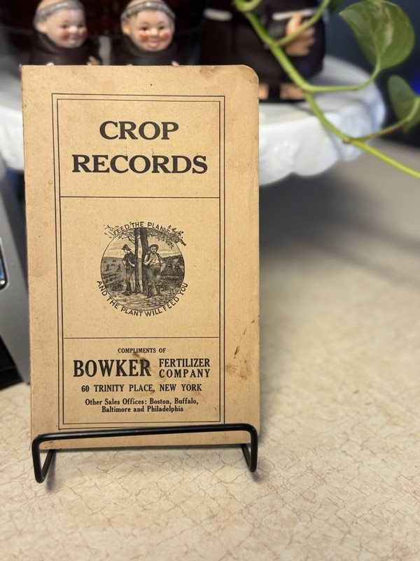 Bowker Fertilizer Company Crop Records Advertising Booklet 1923 Original