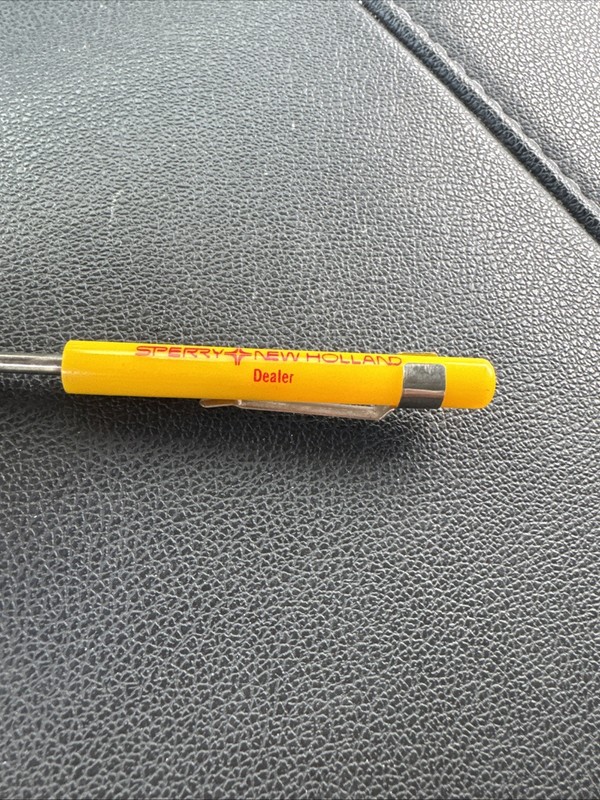 Vintage Sperry New Holland Dealer Advertising Screwdriver With Pocket Clip gallery