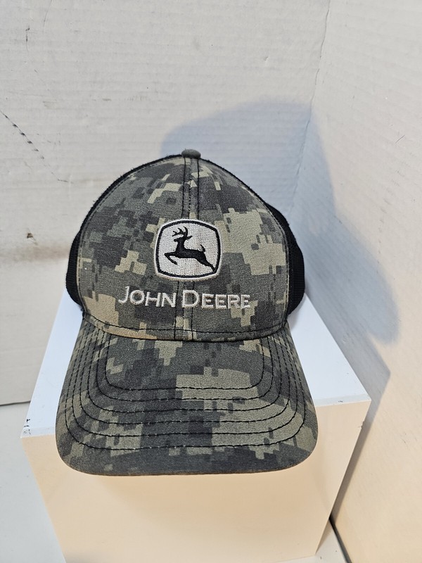 Men’s John Deere Digital Camo Hat / Cap