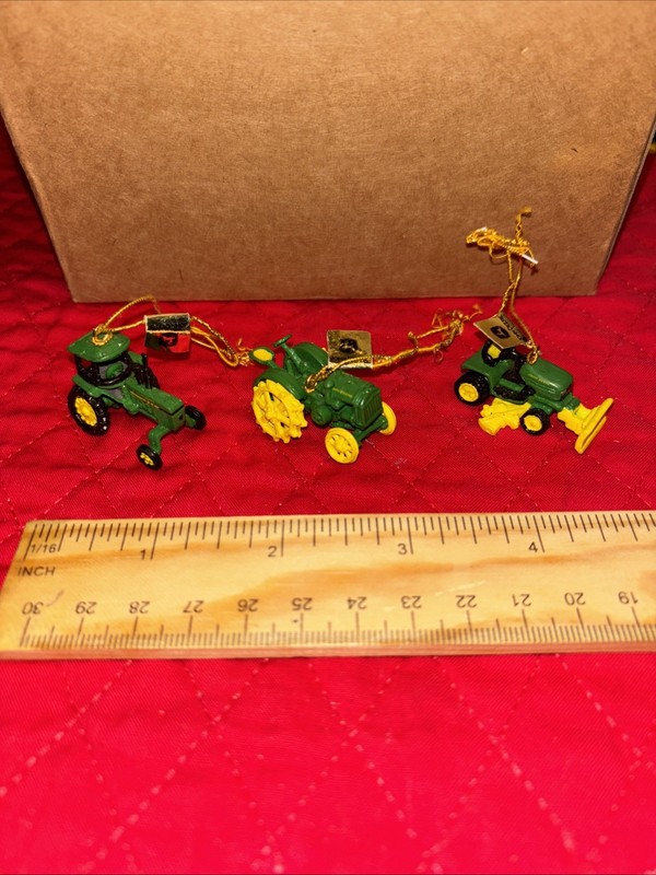 3 John Deere Miniature Tractor Ornaments Set Tractors Tiny Rubber Christmas Toys