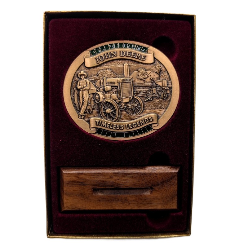 John Deere 2005 Calendar Medallion