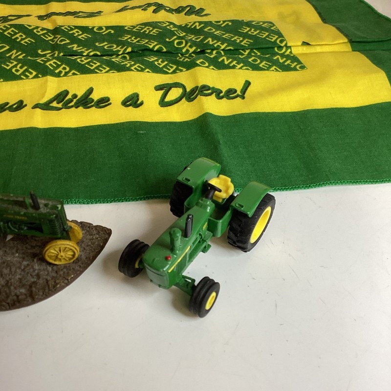 John Deere Lot Of Items Scarf Keychains And More gallery