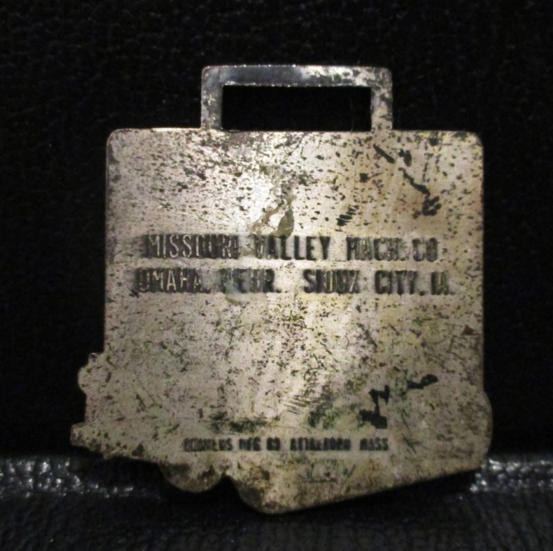 Caterpillar CAT DW21 Scraper Tractor Watch Fob MISSOURI VALLEY MACHINE Advertise gallery