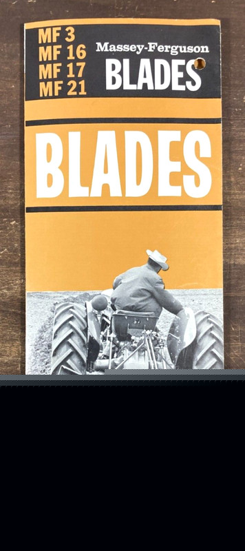 Massey-Ferguson Multi-Purpose Tractor Blades 1962 Dealer Sales Brochure MF 21 17