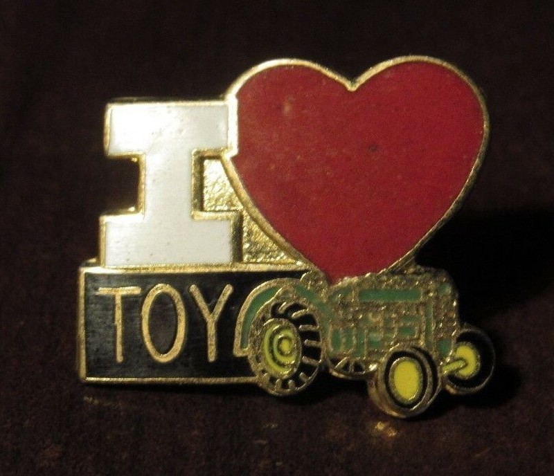 Vintage I Love Toy Tractors Hat Lapel Pin – John Deere