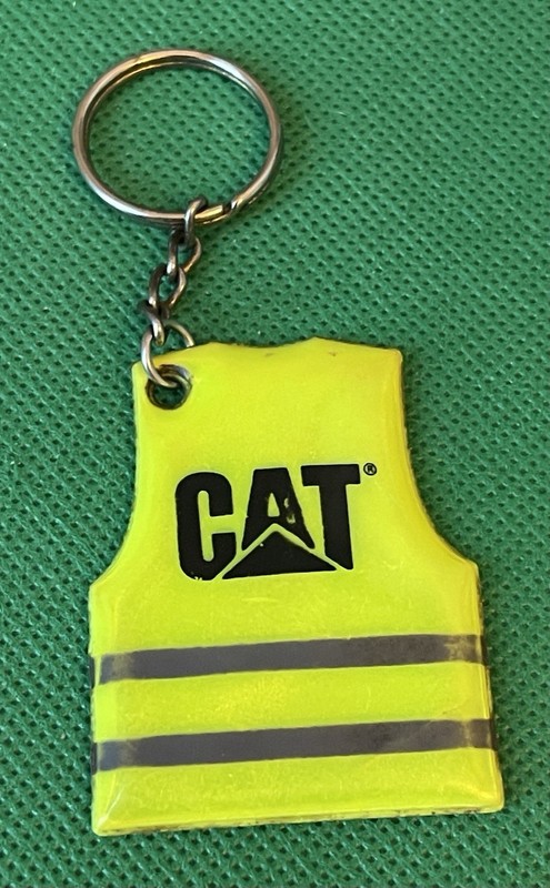CAT Caterpillar Company Yellow Reflective Safety Vest KeyChain KeyRing