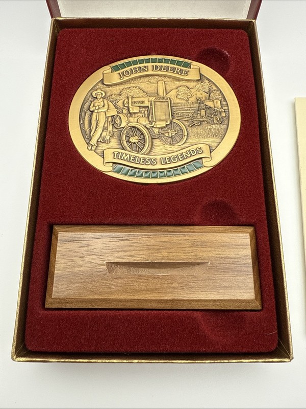 John Deere 2005 Calendar Medallion Timeless Legends Limited Edition gallery
