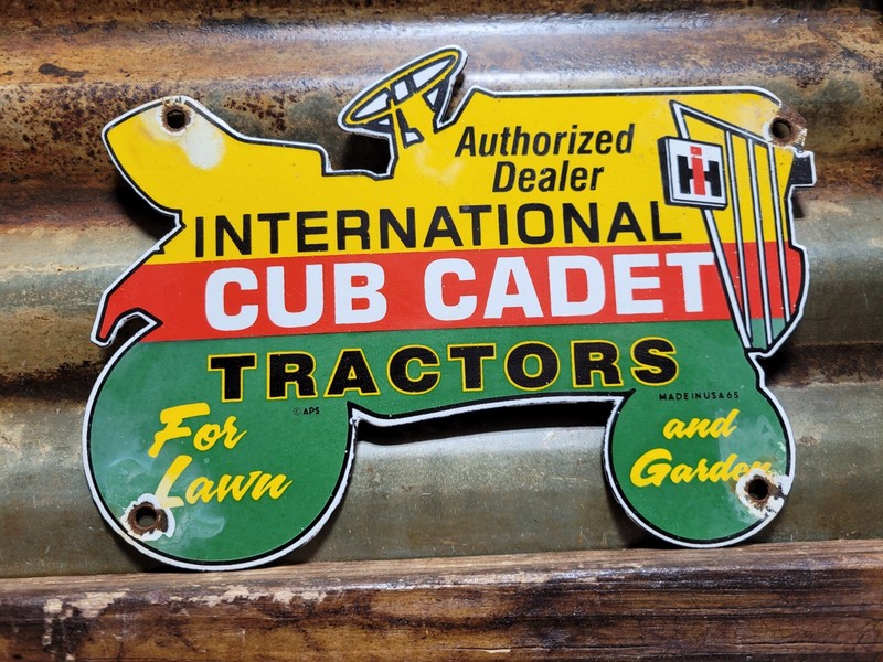 VINTAGE INTERNATIONAL HARVESTER PORCELAIN SIGN 1965 CUB CADET FARM TRACTOR 10″