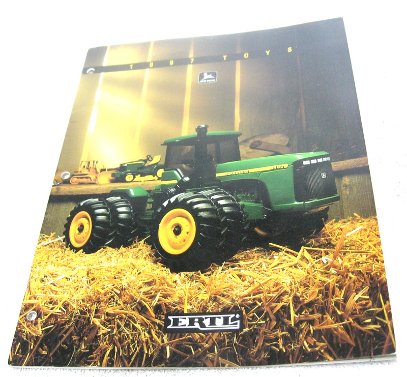 VINTAGE 1997 ERTL JOHN DEERE TOY TRACTOR CATALOG BROCHURE 1/16 1/32 1/64