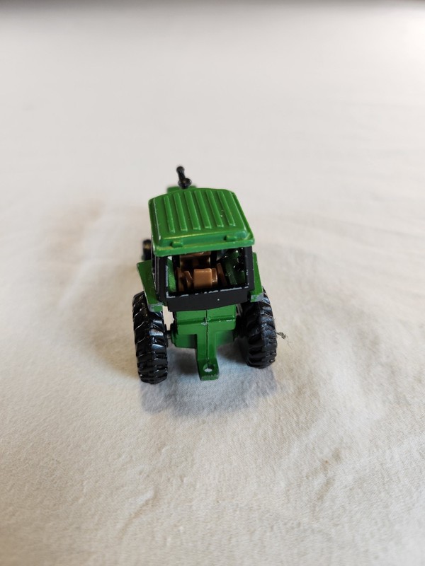 Vintage John Deere Farm Toy 1/64 Scale Tractor Diecast gallery