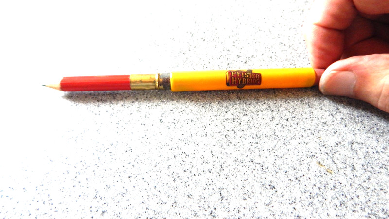 Pfister Hybrids Bullet Pencil – Lazier Seed Company – Rochelle & Genoa, ILL. IL.