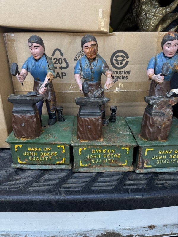 Vintage John Deere Cast Iron Bank “Bank on John Deere Quality” Blacksmith Anvil
