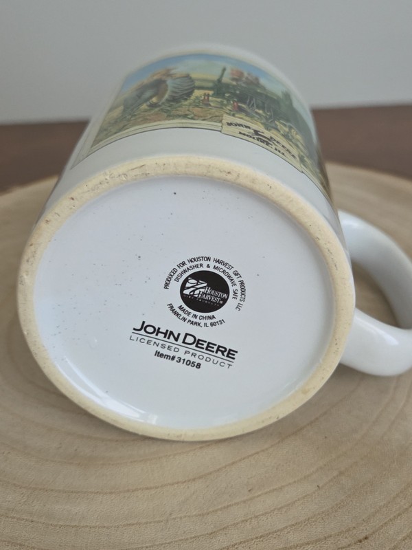 Beautiful John Deere Collectible Mug With Americana Scenes Item #31058 gallery